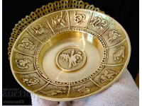 Chinese annual calendar, zodiac, bronze vessel.