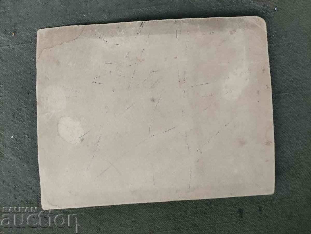 Φωτογραφία από χαρτόνι οικογένεια, κόρες με τιμή 30.00 BGN | € 15.34