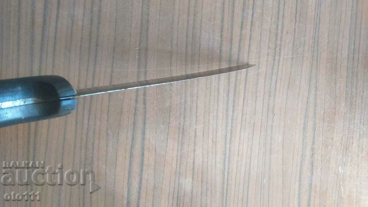 STURDY OLD KNIFE, BUFFALO HORN, CANIA - 6 STURDY OLD KNIFE, BUFFALO HORN, CANIA - 6