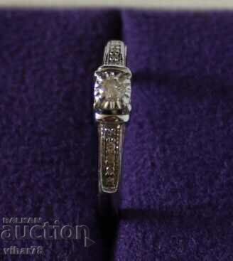 9K WHITE GOLD WITH DIAMOND RING with price 549.99 BGN | € 281.21 9K WHITE GOLD WITH DIAMOND RING with price 549.99 BGN | € 281.21