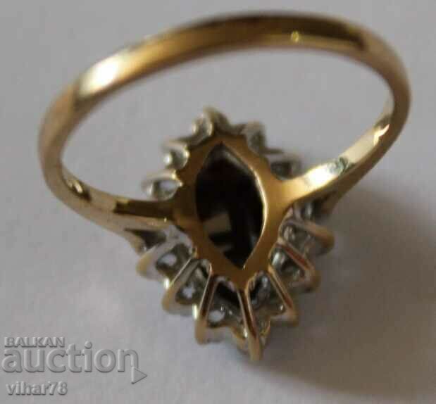 9K GOLD RING WITH GARNET - 5 9K GOLD RING WITH GARNET - 5