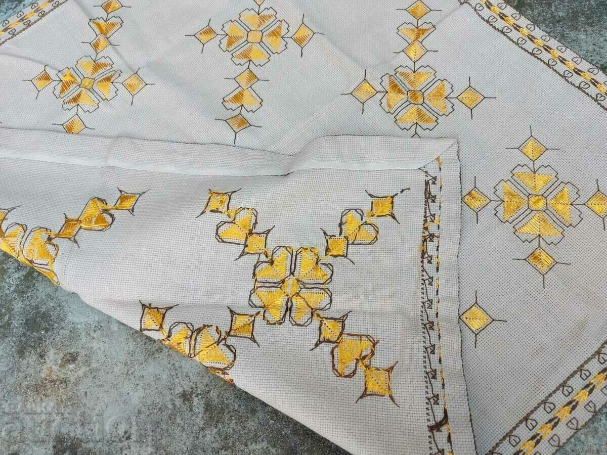 СТАРО КАРЕ БРОДЕРИЯ ШЕВИЦА ПОКРИВКА БРОДИРАНА - 5