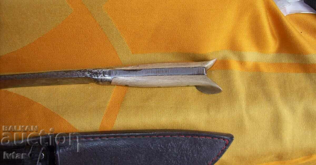 Delivery of Antique Knife -2 Delivery of Antique Knife -2