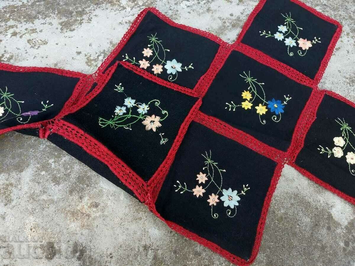 VERY OLD CHECK EMBROIDERY EMBROIDERY COVER EMBROIDERED - 6 VERY OLD CHECK EMBROIDERY EMBROIDERY COVER EMBROIDERED - 6