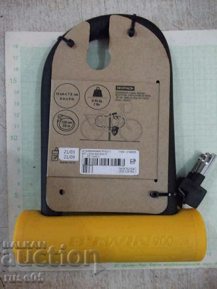 Παράδοση Σφιγκτήρας λουκέτο 900 κίτρινο για να κλειδώνει έναν τροχό καινούργιο Παράδοση Σφιγκτήρας λουκέτο 900 κίτρινο για να κλειδώνει έναν τροχό καινούργιο