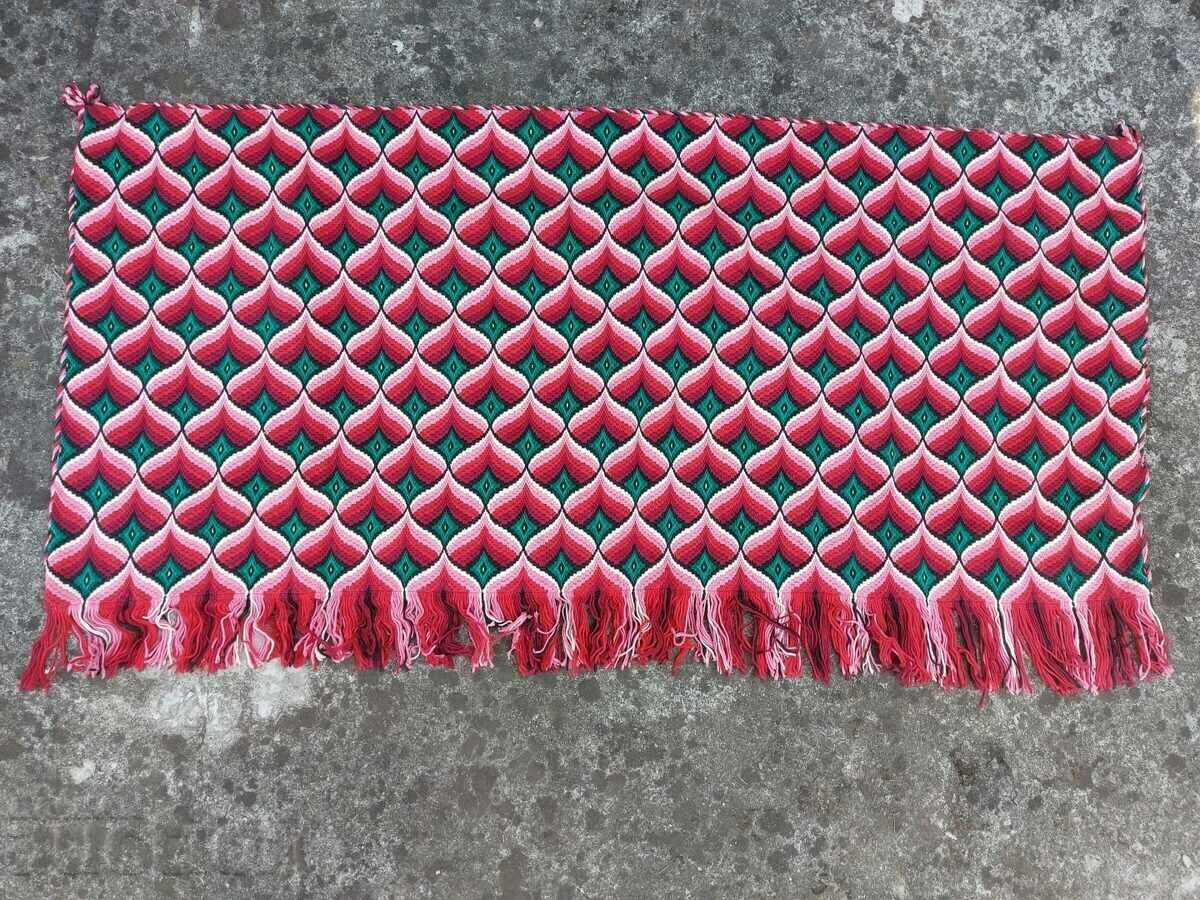 OLD CARPET CARPET WALL DECORATION PILLOW EXCELLENT with price 29.00 BGN | € 14.83 OLD CARPET CARPET WALL DECORATION PILLOW EXCELLENT with price 29.00 BGN | € 14.83