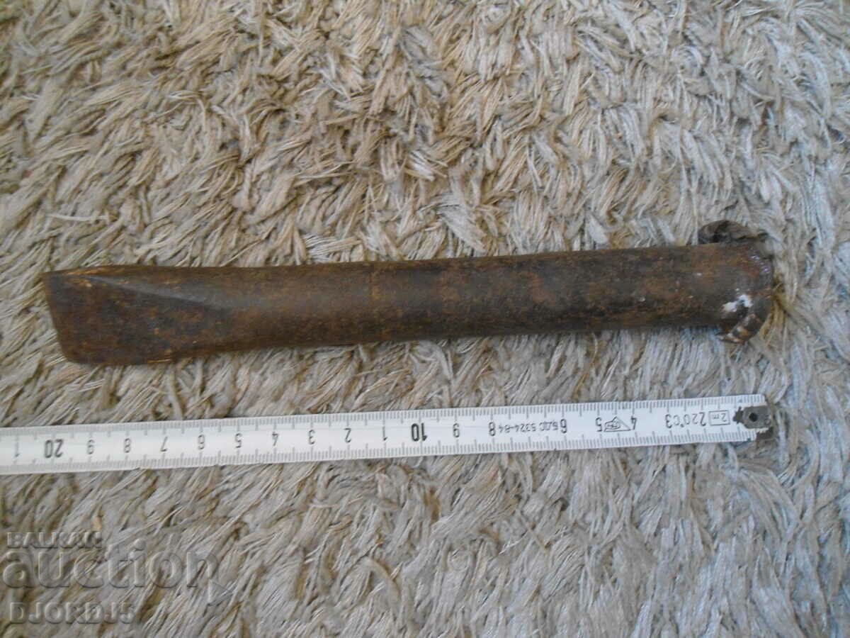 Ένα παλιό εργαλείο, ένα ελικόπτερο - 5