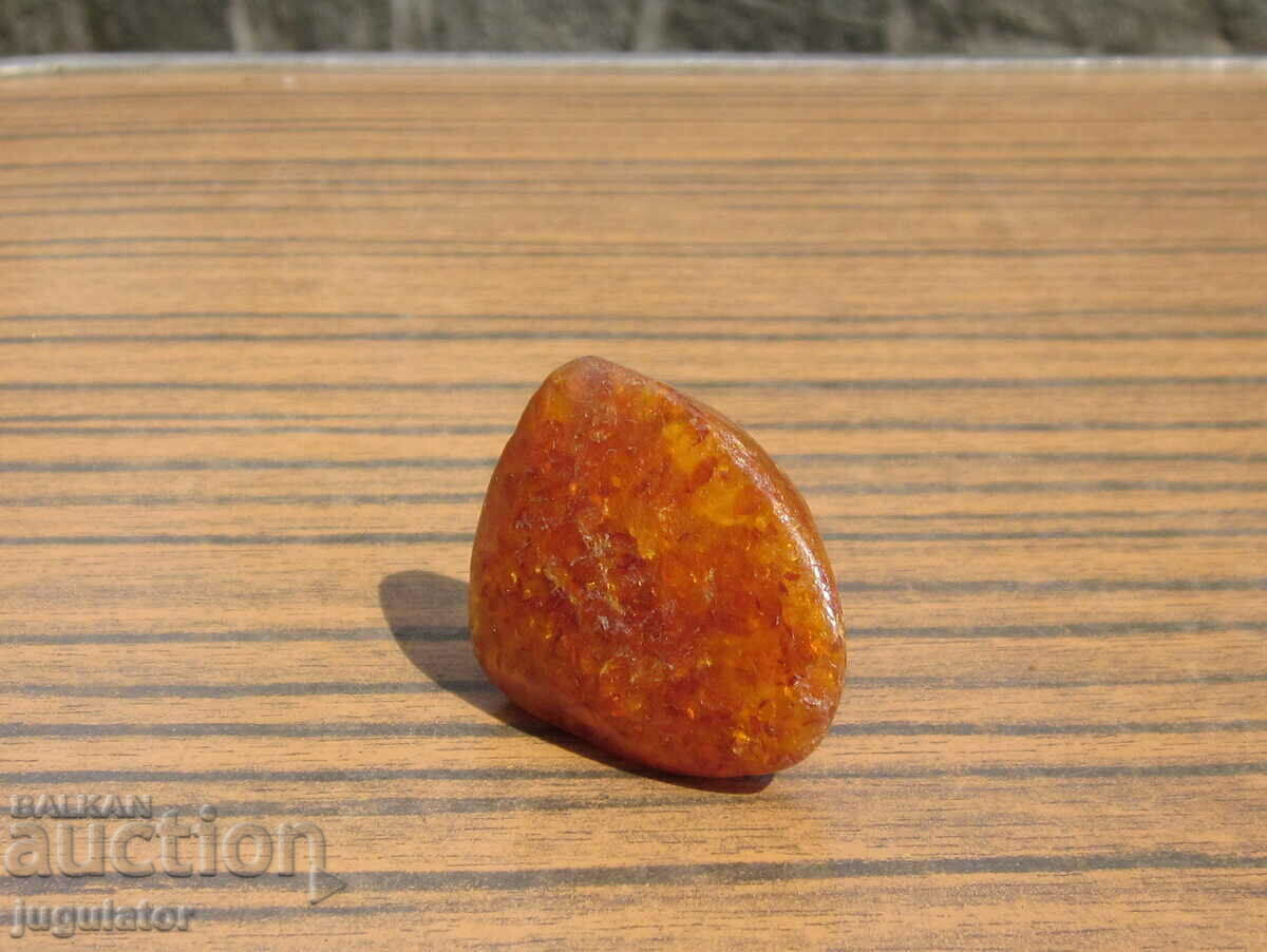 old Russian women's ring with large amber with price 35.00 BGN | € 17.90 old Russian women's ring with large amber with price 35.00 BGN | € 17.90