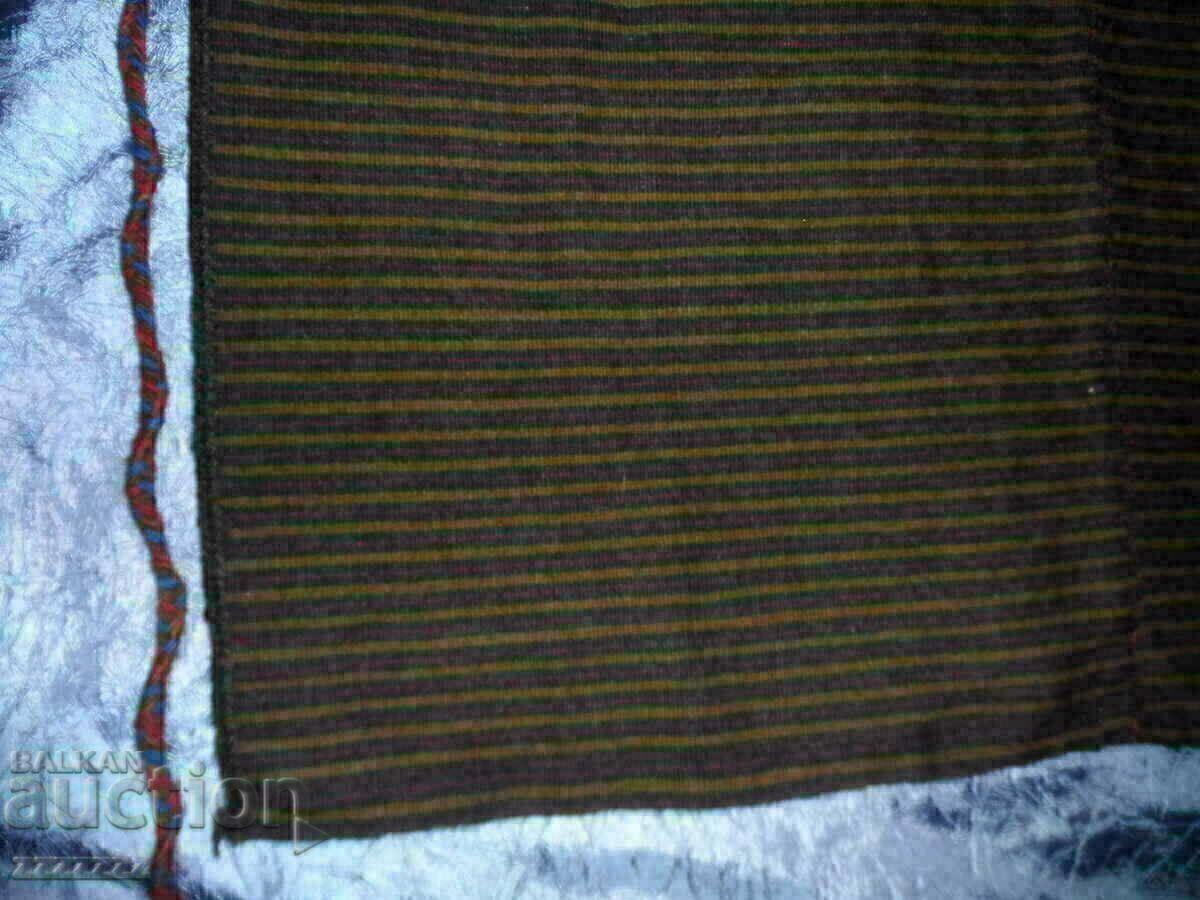 Auction  FOOTWEAR, APRON from DUPNISKO