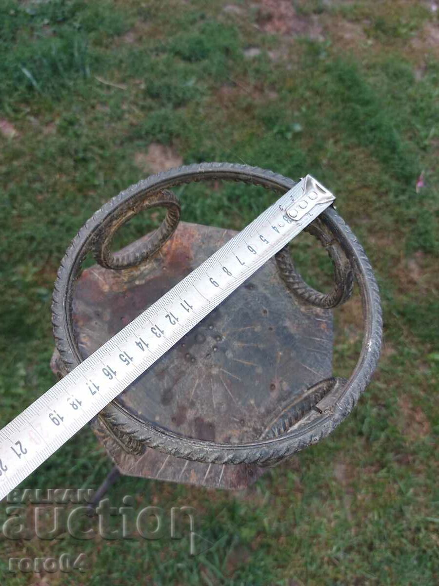 Auction FLOWER BOX - SOLID - HANDMADE Auction FLOWER BOX - SOLID - HANDMADE