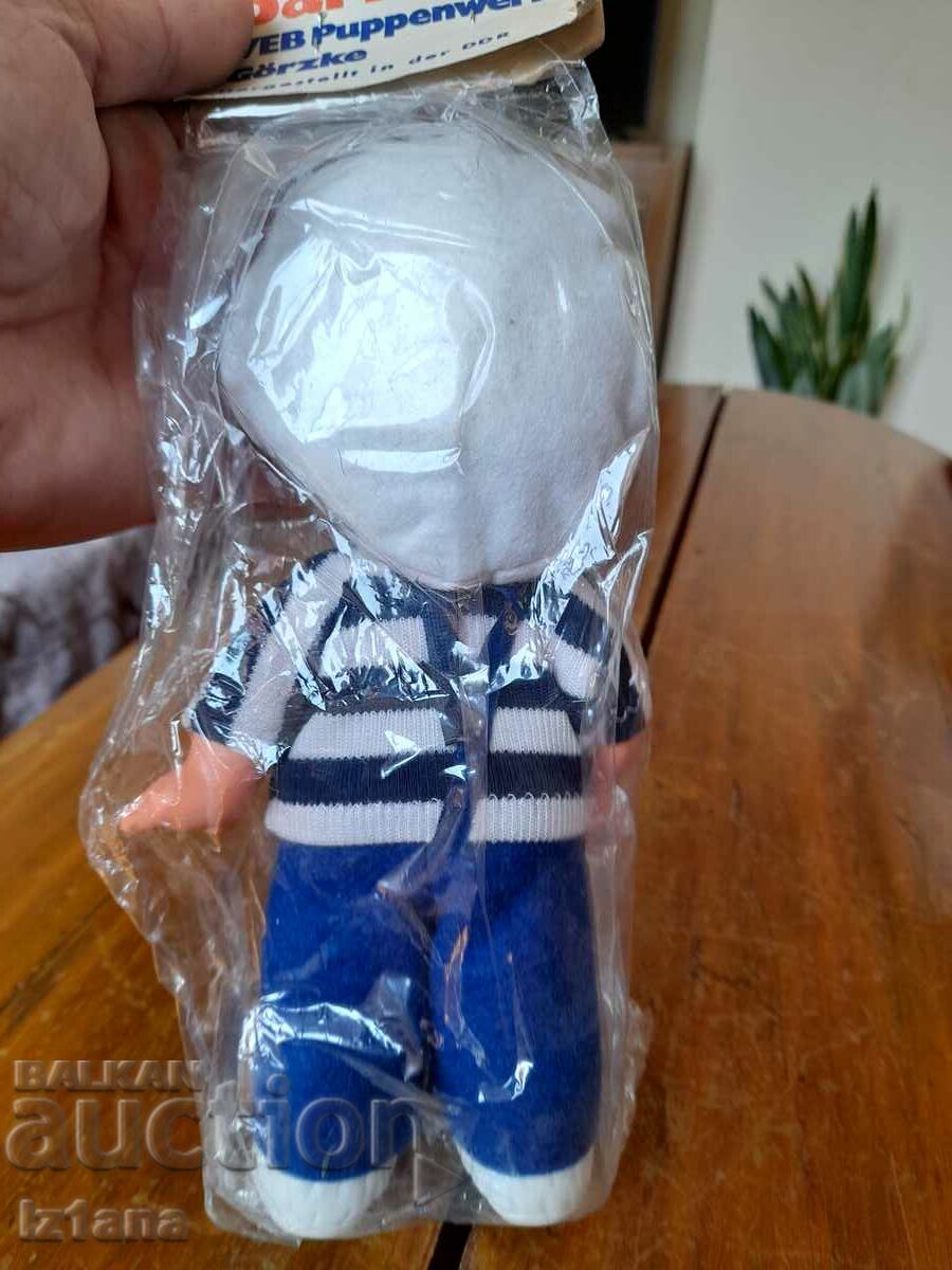 Auction Old doll, sailor Auction Old doll, sailor