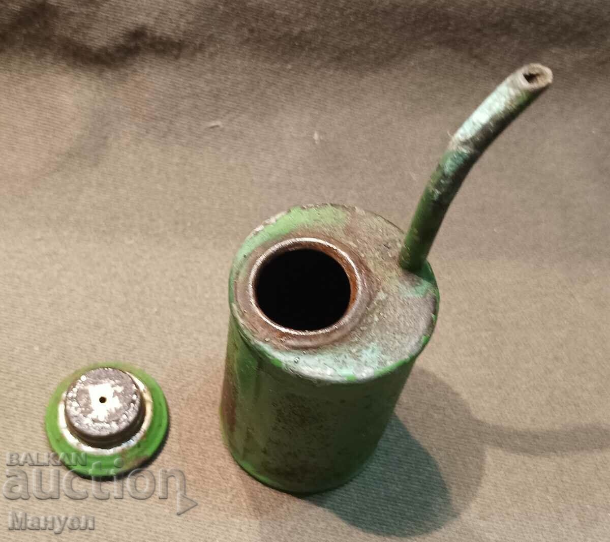 Auction Old, rare, military buttercup. Auction Old, rare, military buttercup.