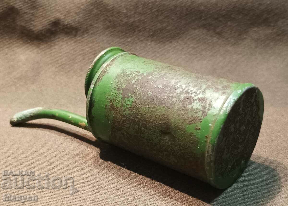 Delivery of Old, rare, military buttercup. Delivery of Old, rare, military buttercup.