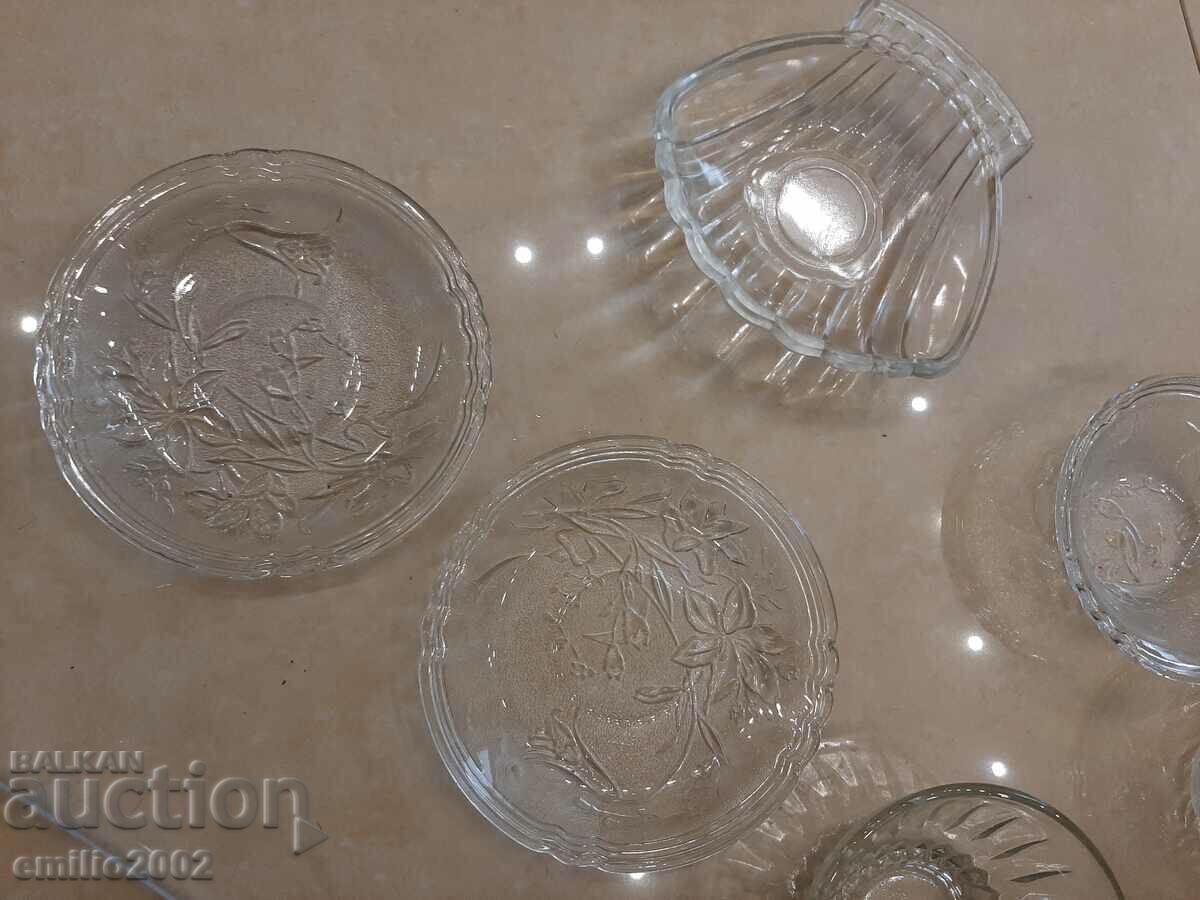 Glass vessels retro social with price 7.00 BGN | € 3.58