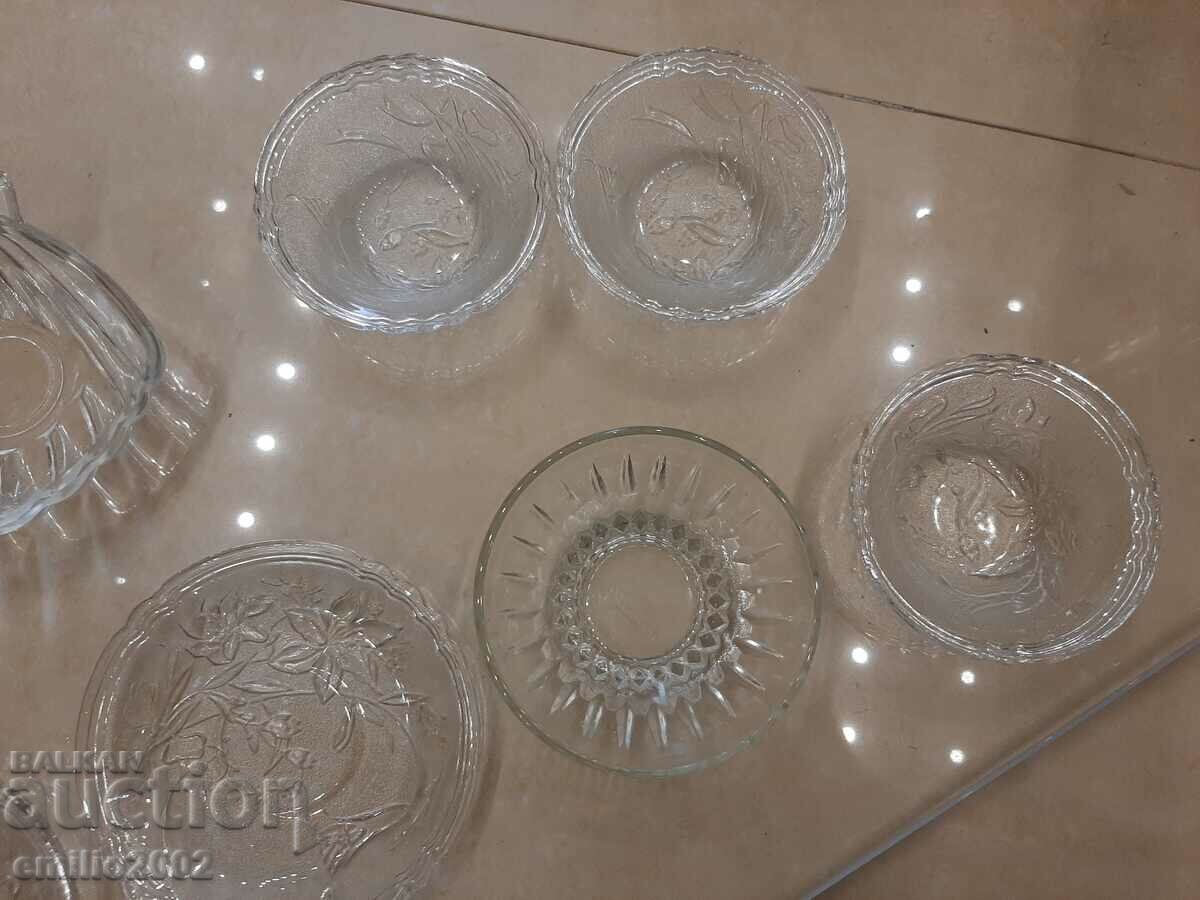 Auction  Glass vessels retro social