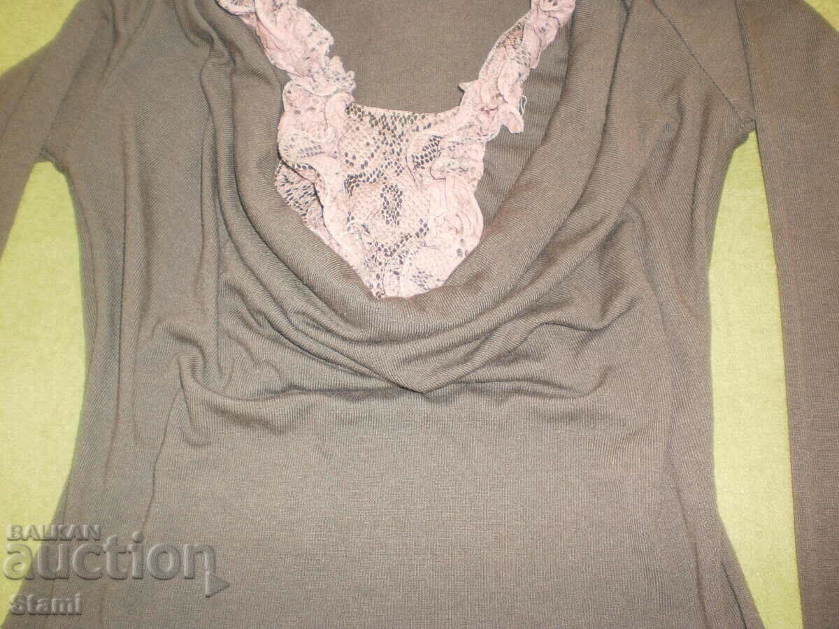 Bluză de damă din tricou și dantelă, mărimea M - 5