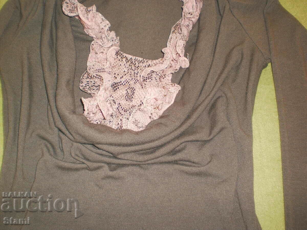 Bluză de damă din tricou și dantelă, mărimea M - 7