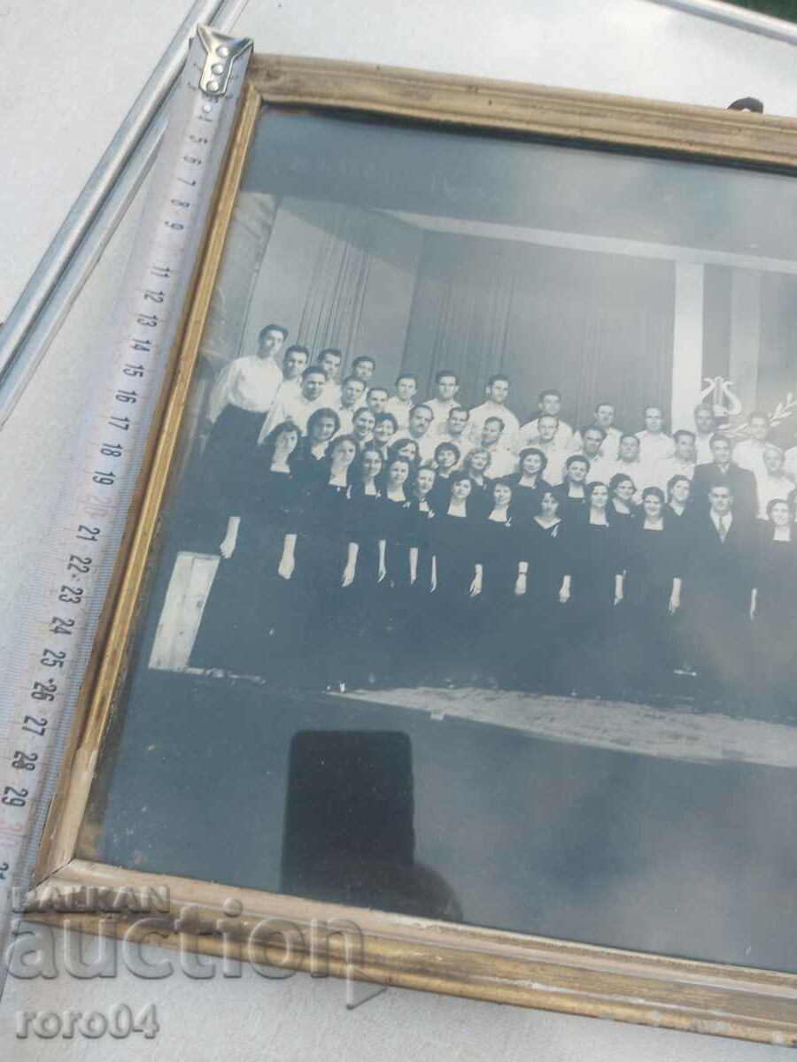 CHOIR - CHOIRS - LARGE SHOT - 5 CHOIR - CHOIRS - LARGE SHOT - 5