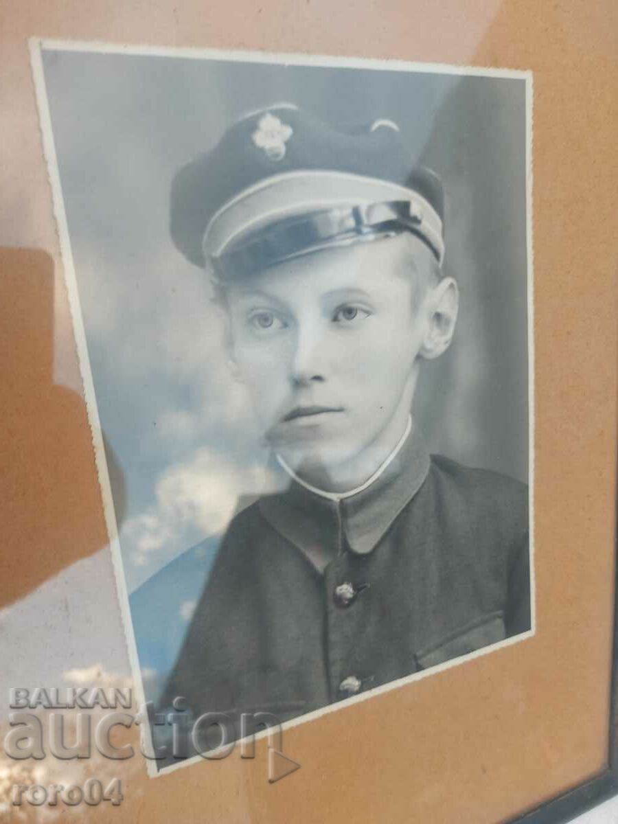 HIGH SCHOOL STUDENT - WWII - 5 HIGH SCHOOL STUDENT - WWII - 5