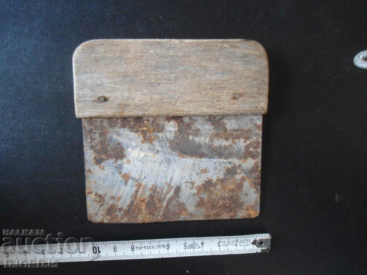 Auction Old tool Auction Old tool