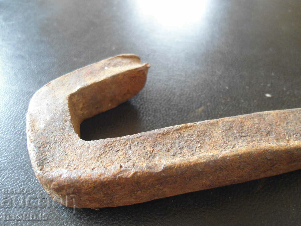 Δημοπρασία Παλιά σφυρήλατο σίδερο Δημοπρασία Παλιά σφυρήλατο σίδερο