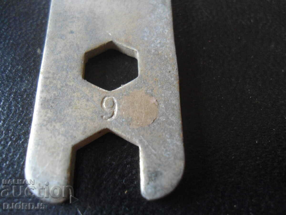 Παλιό γαλλικό κλειδί γενικής χρήσης - 6 Παλιό γαλλικό κλειδί γενικής χρήσης - 6