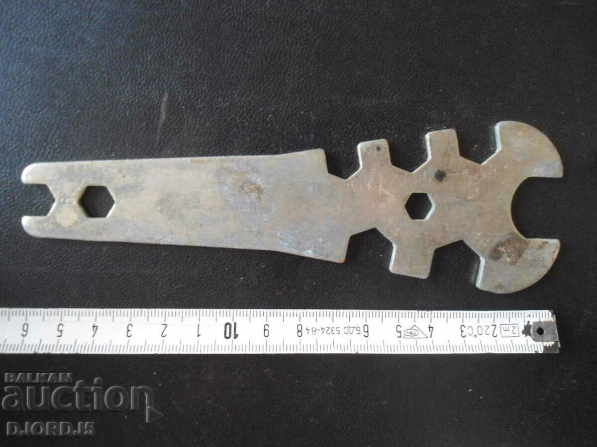 Παλιό γαλλικό κλειδί γενικής χρήσης - 7 Παλιό γαλλικό κλειδί γενικής χρήσης - 7