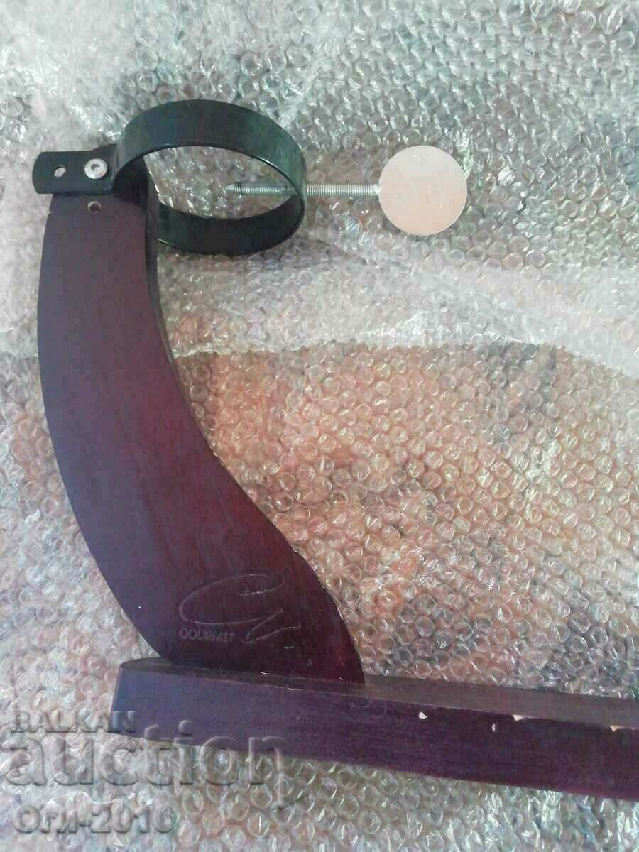 Collector's stand, FOR HAMON with price 45.00 BGN | € 23.01 Collector's stand, FOR HAMON with price 45.00 BGN | € 23.01