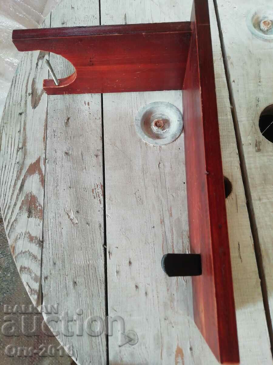 Collector's stand, by HAMON with price 10.00 BGN | € 5.11 Collector's stand, by HAMON with price 10.00 BGN | € 5.11