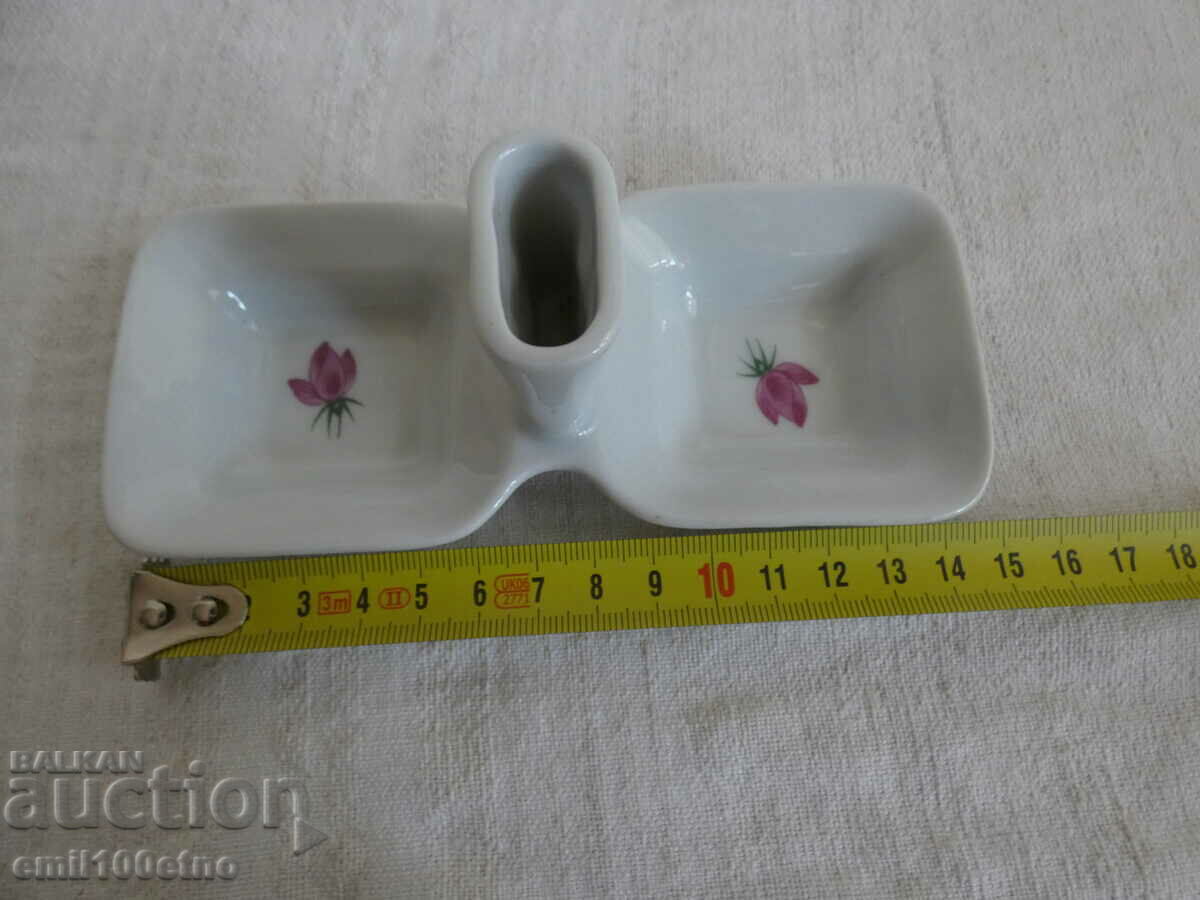 Salt shaker old Bulgarian porcelain Kitka Novi Pazar - 6 Salt shaker old Bulgarian porcelain Kitka Novi Pazar - 6