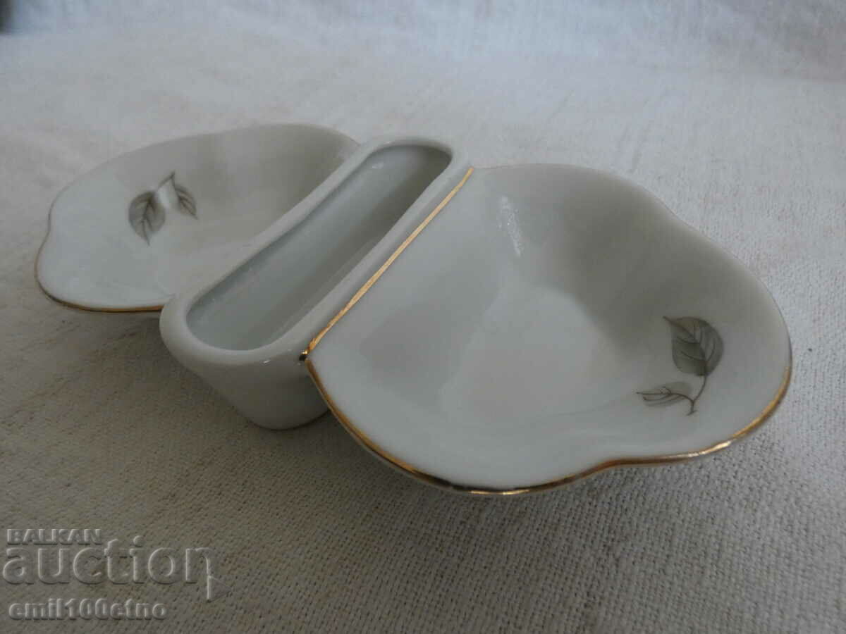 Solnitsa old Bulgarian porcelain Isis with price 6.00 BGN | € 3.07 Solnitsa old Bulgarian porcelain Isis with price 6.00 BGN | € 3.07