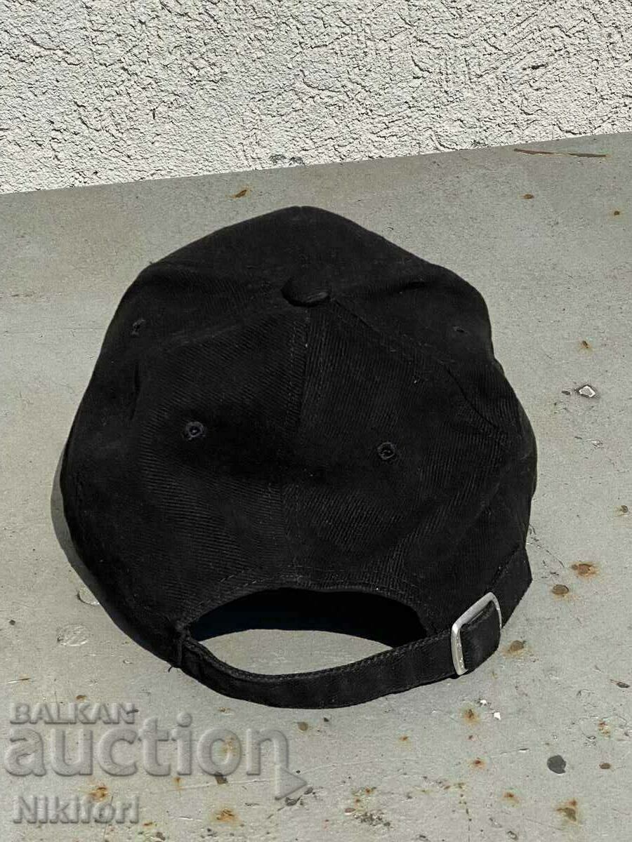 Παράδοση Καπέλο 16 Air Base Hostile