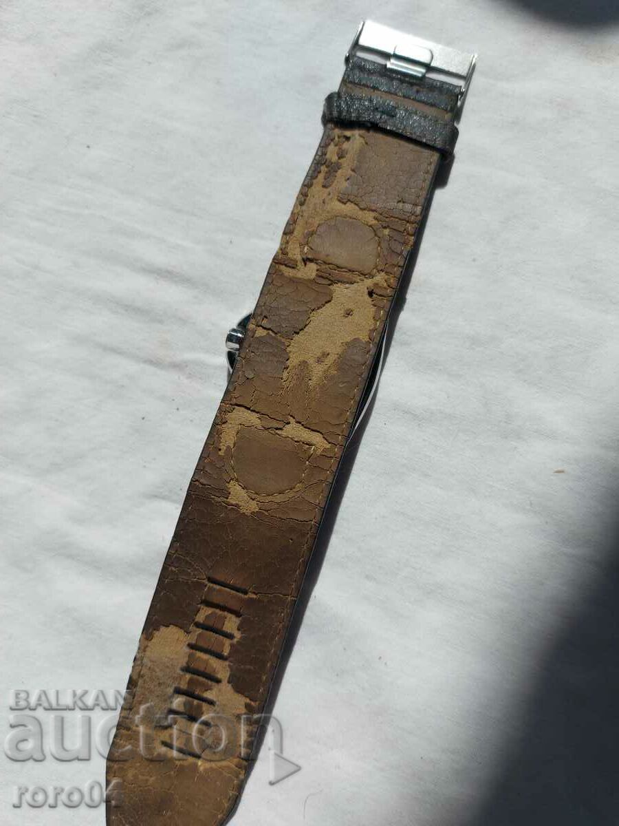 Delivery of TOM TAILOR Delivery of TOM TAILOR