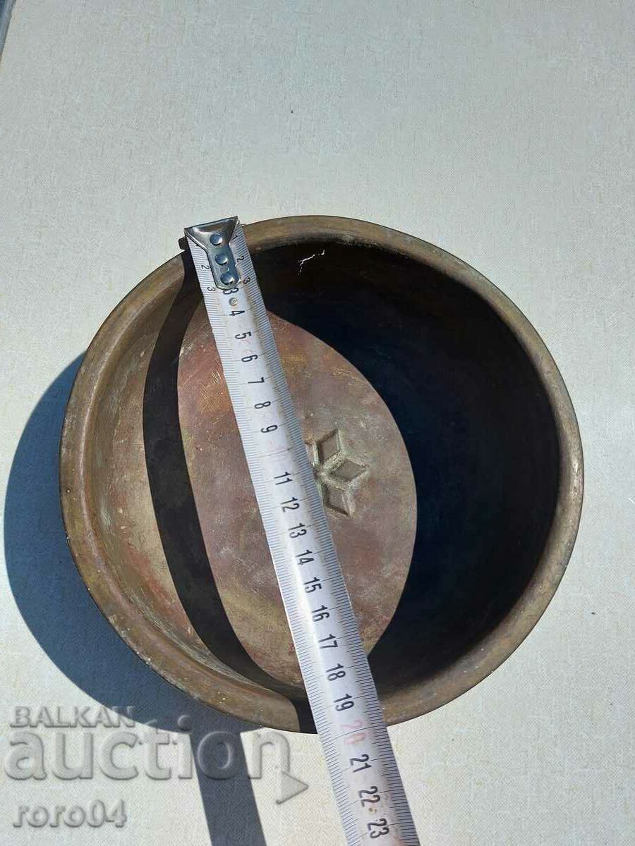 Auction  BATHROOM BASIN