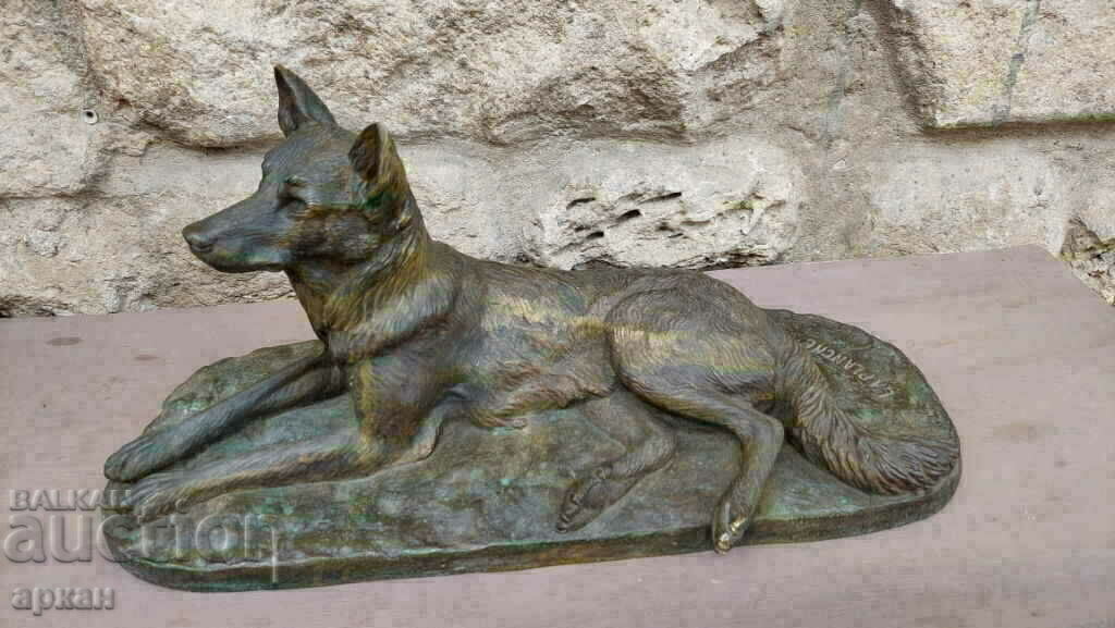 Delivery of bronze figure, author's