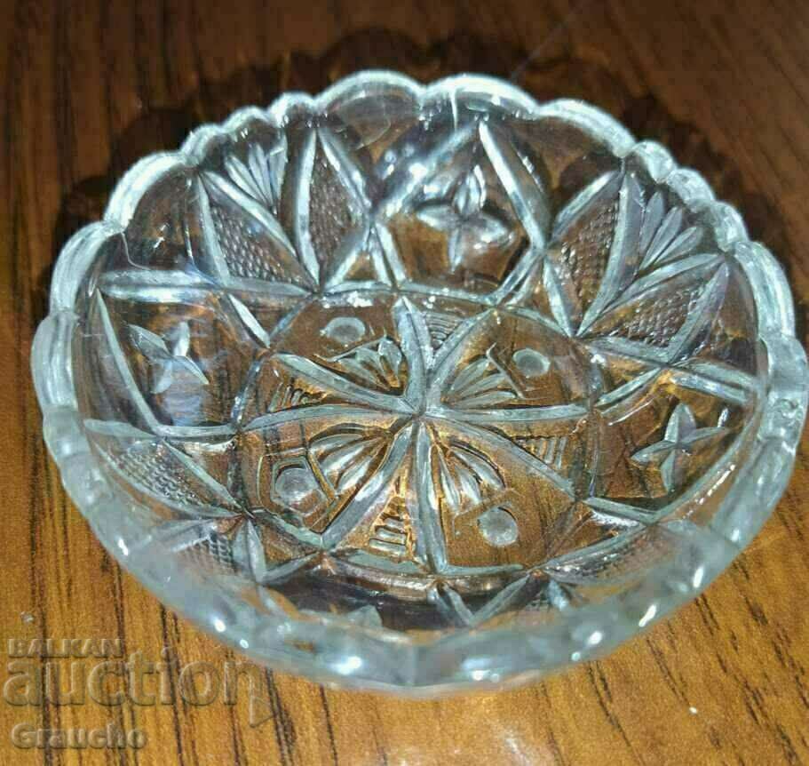 Licitație Tigaie de cristal pentru dulceata
