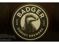 BADGER BEER PAD !!!