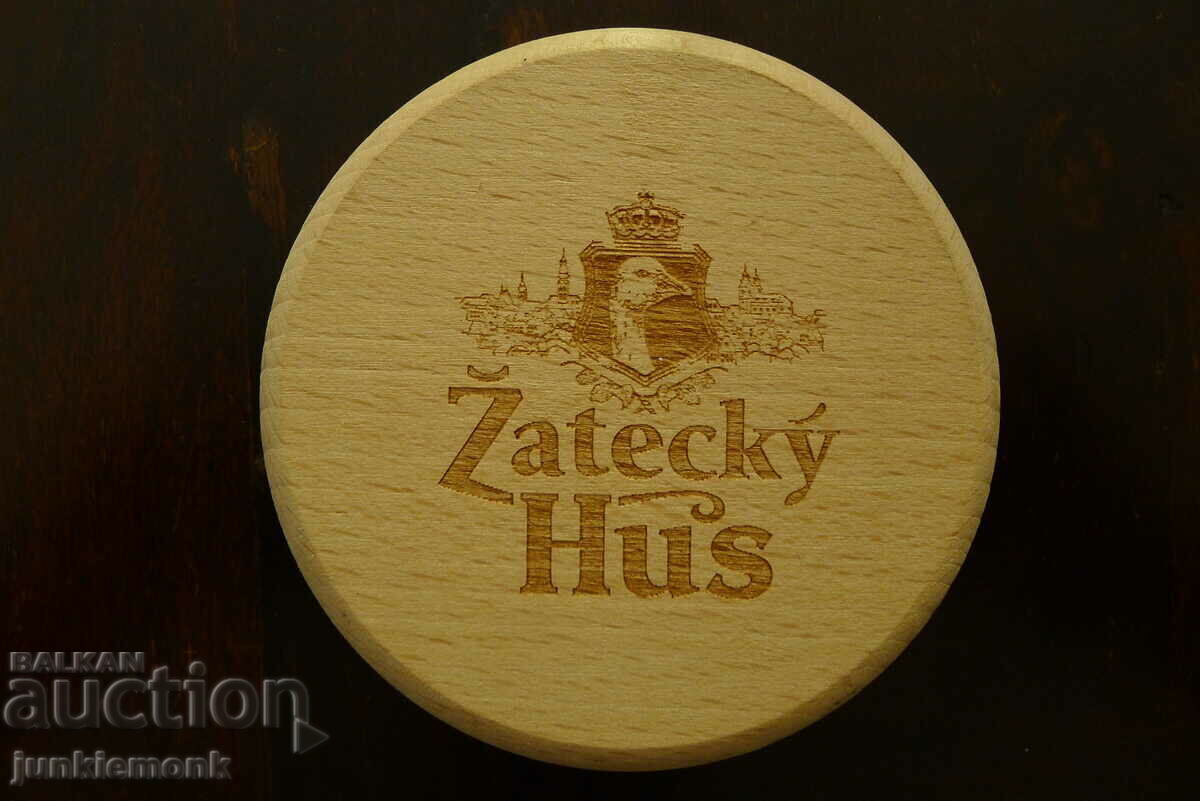 WOODEN PLATE FOR BEER ZATECKY HUS !!!