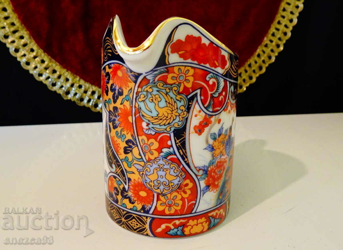 Jug, latiera Japanese Eiwa Kinsei porcelain, gold, peacocks. with price 39.00 BGN | € 19.94 Jug, latiera Japanese Eiwa Kinsei porcelain, gold, peacocks. with price 39.00 BGN | € 19.94