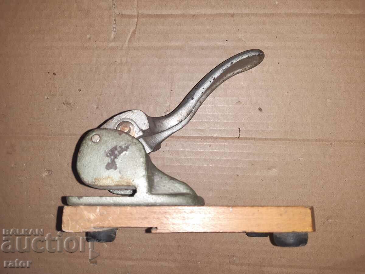 Very old, very large office perforator - 6 Very old, very large office perforator - 6