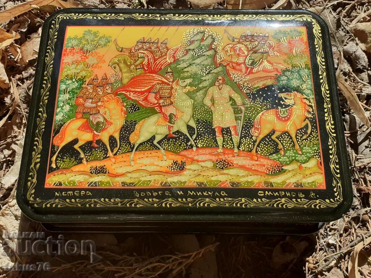 Unique Russian large lacquer box Fedoskino soldiers with price 950.00 BGN | € 485.73 Unique Russian large lacquer box Fedoskino soldiers with price 950.00 BGN | € 485.73