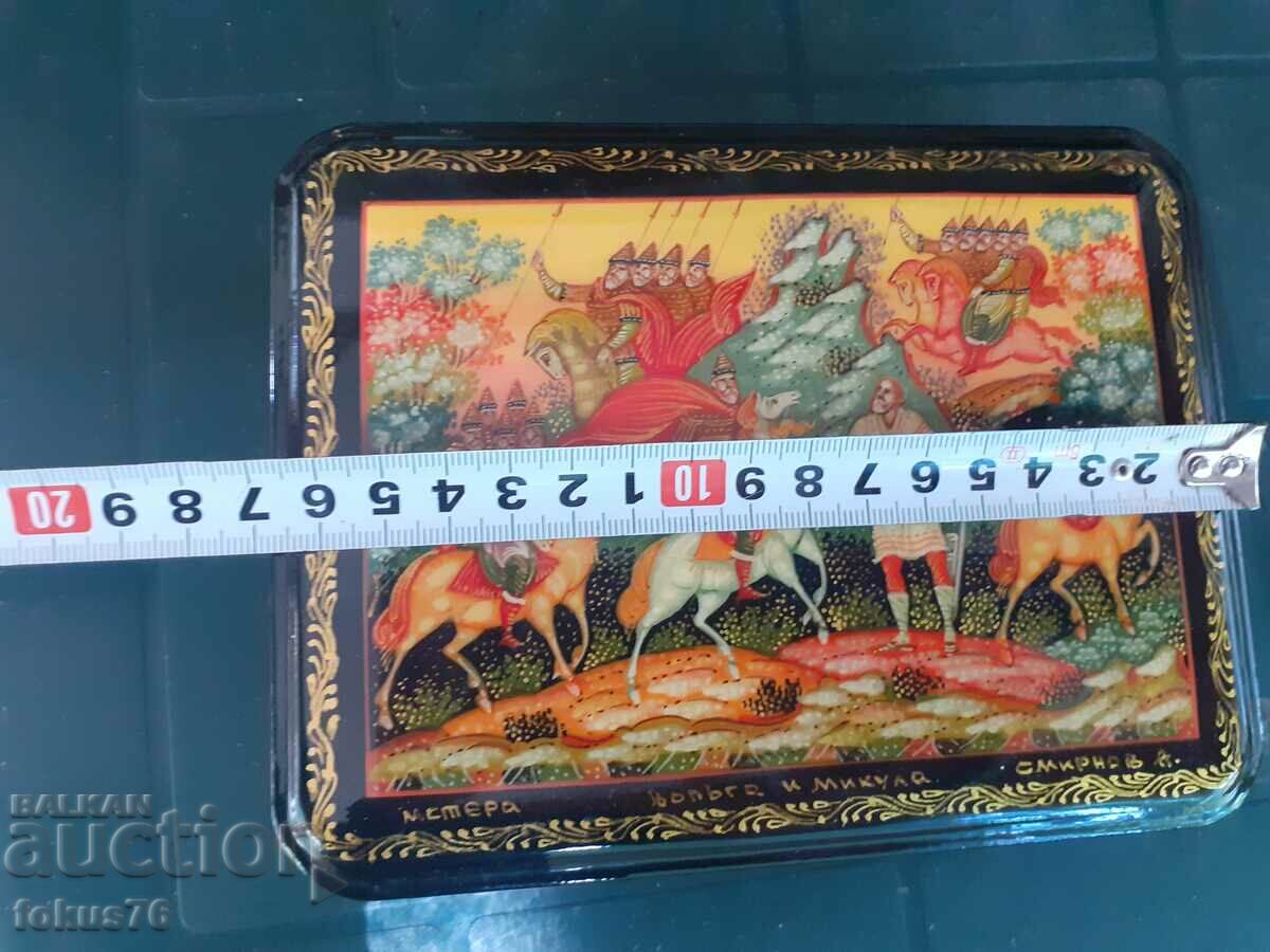 Delivery of Unique Russian large lacquer box Fedoskino soldiers Delivery of Unique Russian large lacquer box Fedoskino soldiers