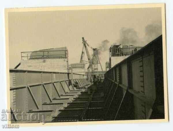 Ruse construction of the ferry with Gyurgevo 3 photos 1939 with price 90.00 BGN | € 46.02 Ruse construction of the ferry with Gyurgevo 3 photos 1939 with price 90.00 BGN | € 46.02
