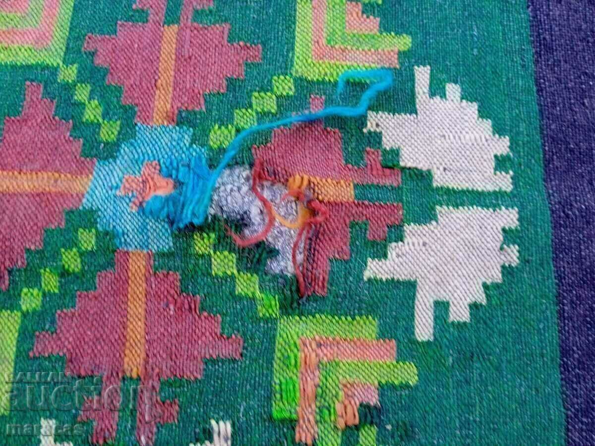 Auction  Old Chiprov carpet