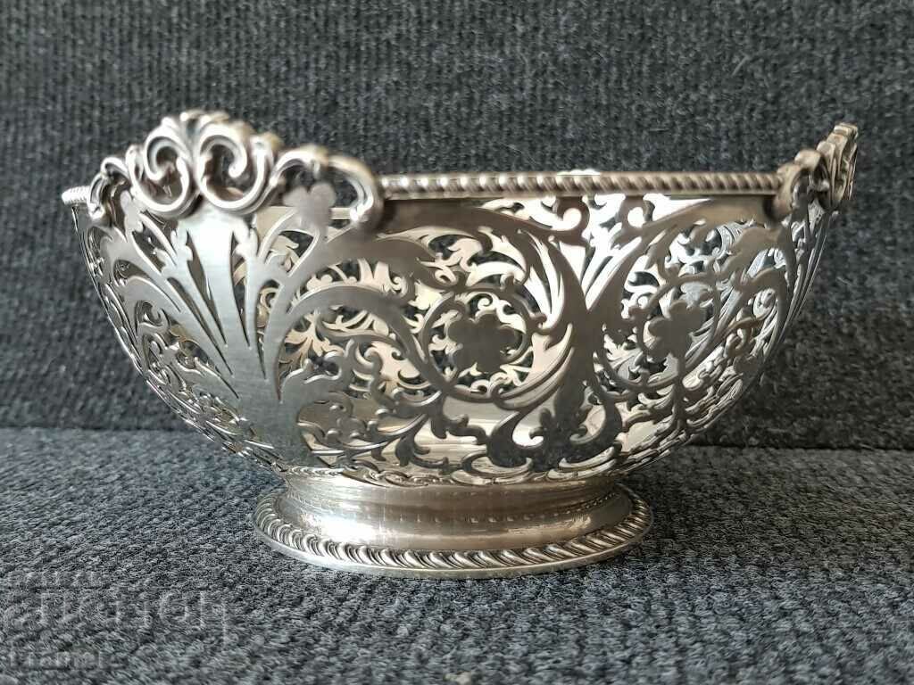 Аукцион Сребърна ажурна сребро купа чаша тас Стара Англия1913 Шефилд Аукцион Сребърна ажурна сребро купа чаша тас Стара Англия1913 Шефилд