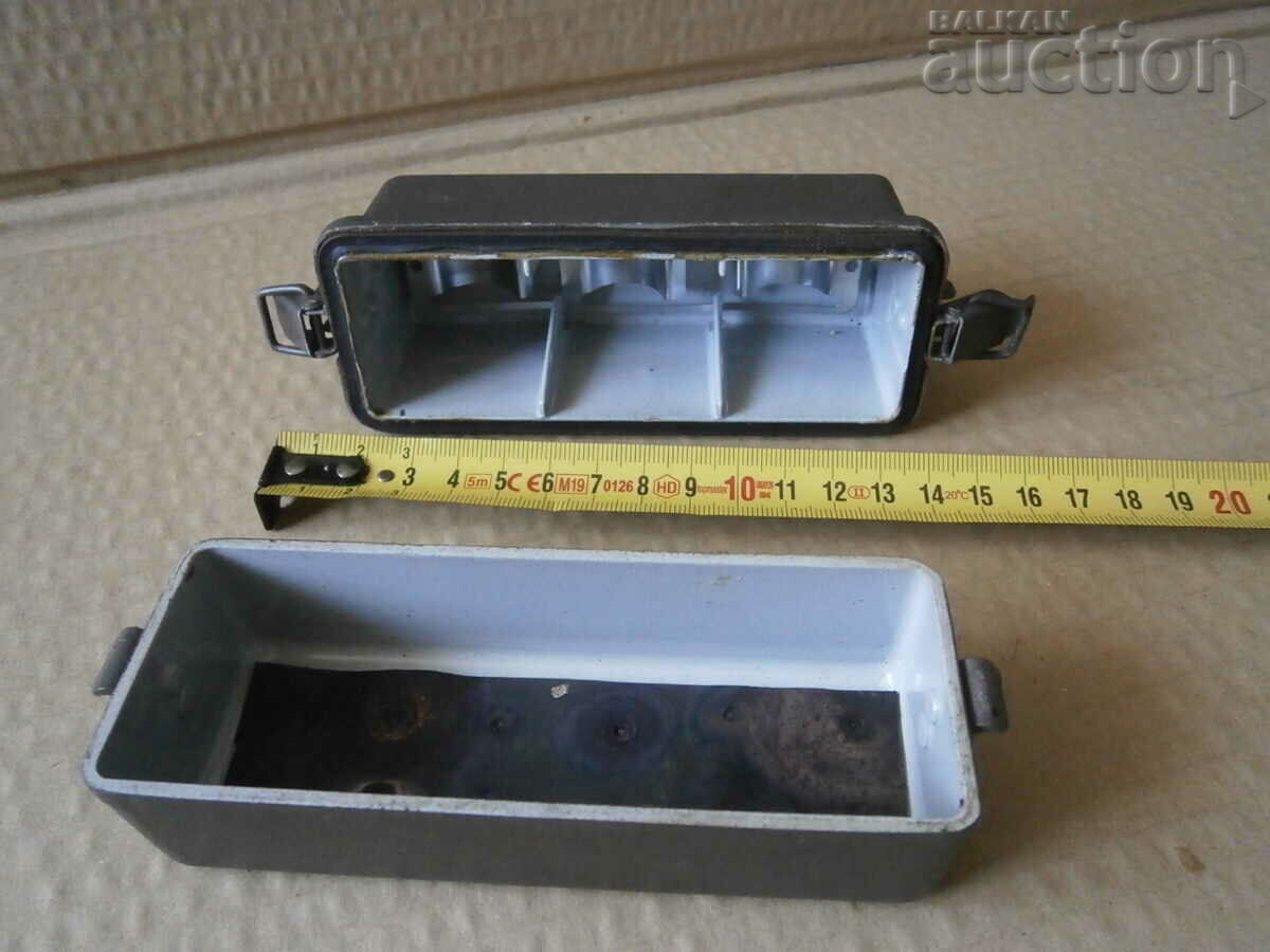 Delivery of military battery box batteries for night sight RR