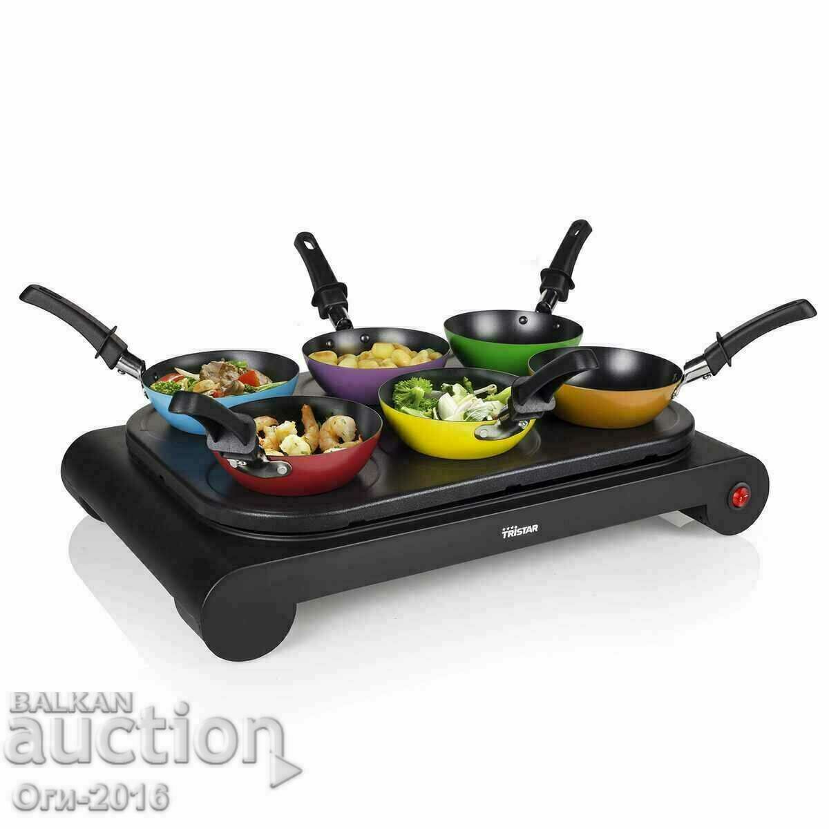 Party wok set and griddle in one with price 56.00 BGN | € 28.63 Party wok set and griddle in one with price 56.00 BGN | € 28.63