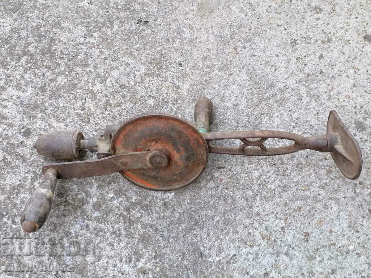 Instrument de frezare a burghiului pentru lemn cu preț 63.00 BGN | € 32.21 Instrument de frezare a burghiului pentru lemn cu preț 63.00 BGN | € 32.21