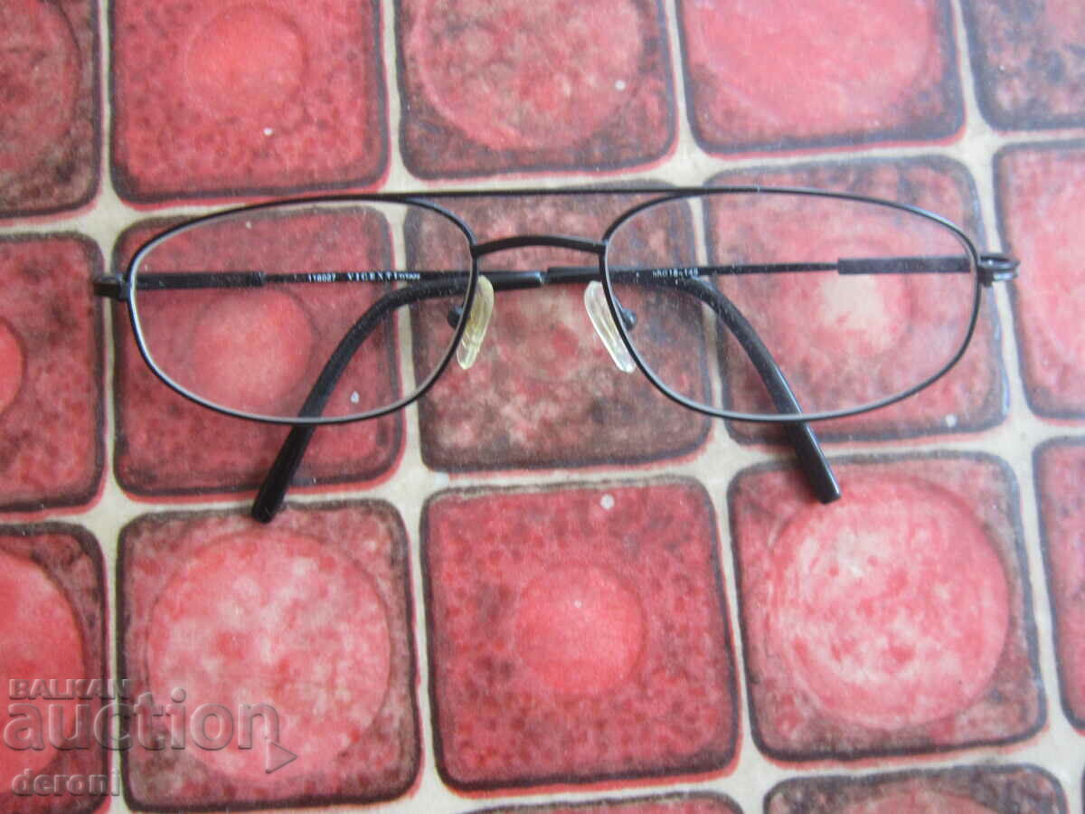 Luxury glasses Vicenti Titan with price 80.00 BGN | € 40.90 Luxury glasses Vicenti Titan with price 80.00 BGN | € 40.90