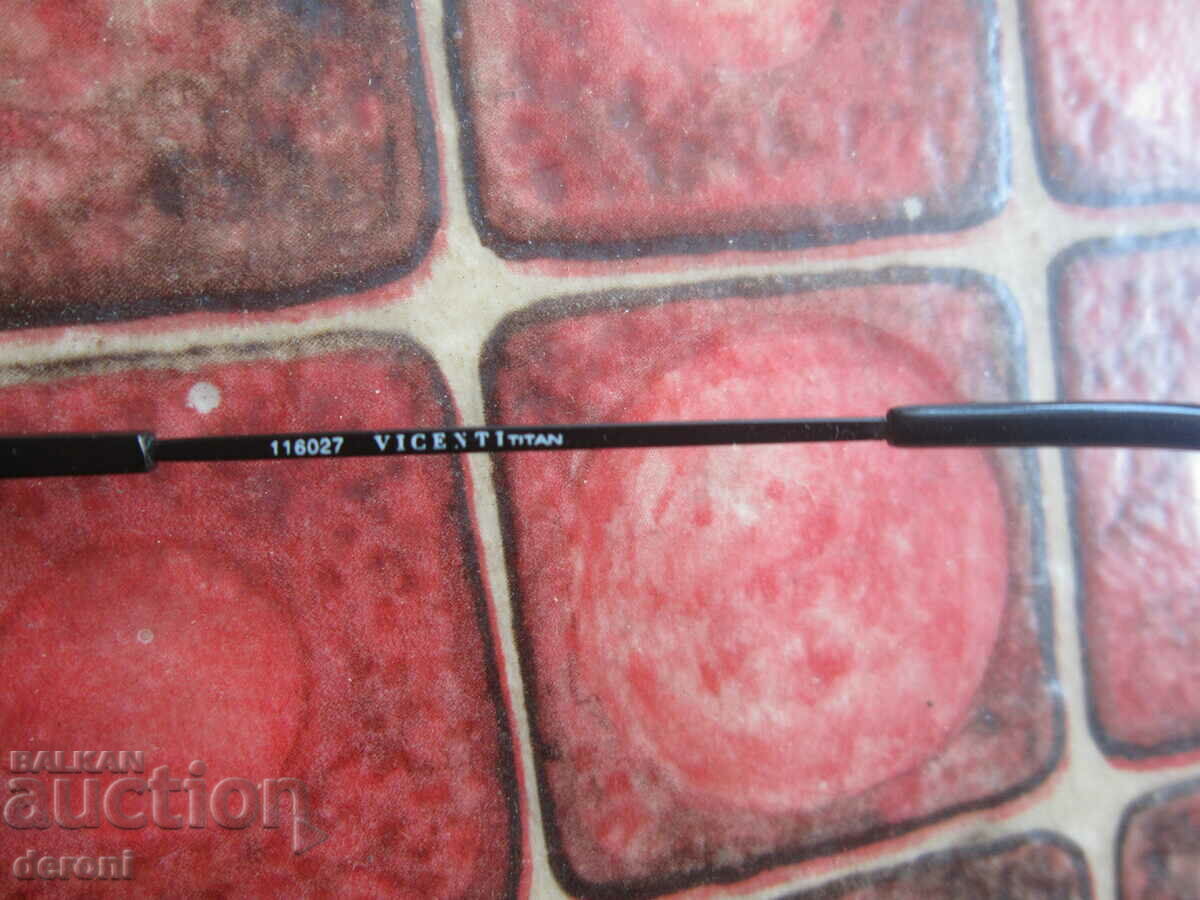 Auction Luxury glasses Vicenti Titan Auction Luxury glasses Vicenti Titan